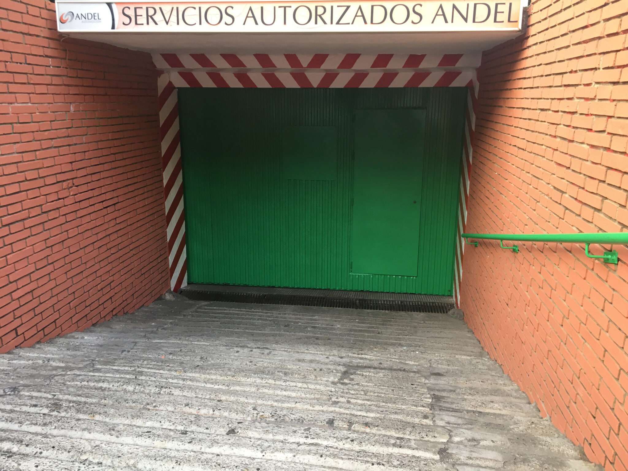 servicio de pintura de puertas